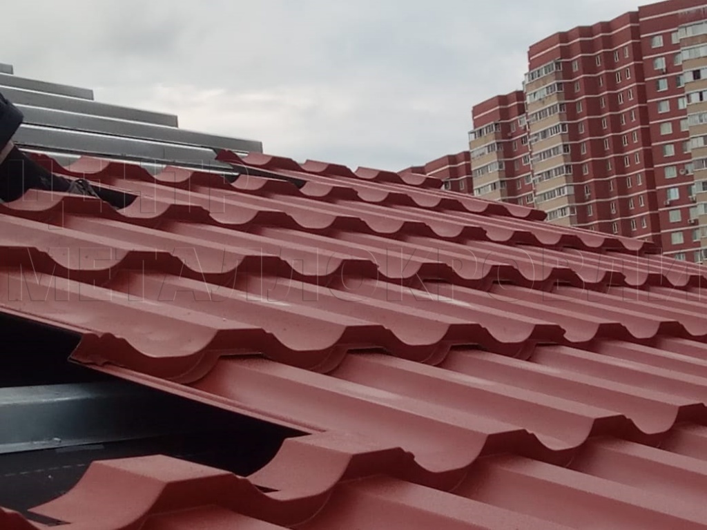 Металлочерепица Геркулес 8004 терракотовый Стальной Бархат от Центра Металлокровли в Пензе